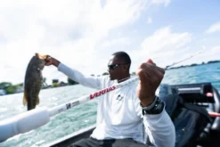 Abu Garcia Veritas Winch Baitcasting Rod -Fishing Equipment ABU CASTING ROD VERITAS PLX WINCH LIFESTYLE 2020 002