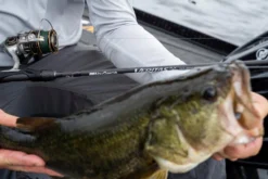 Abu Garcia Veritas Tournament Spinning Rod 20 Abu Garcia Veritas Tournament Spinning Rod -Fishing Equipment ABU SPINNING ROD VERITAS TOURNAMENT LIFESTYLE 2021 003